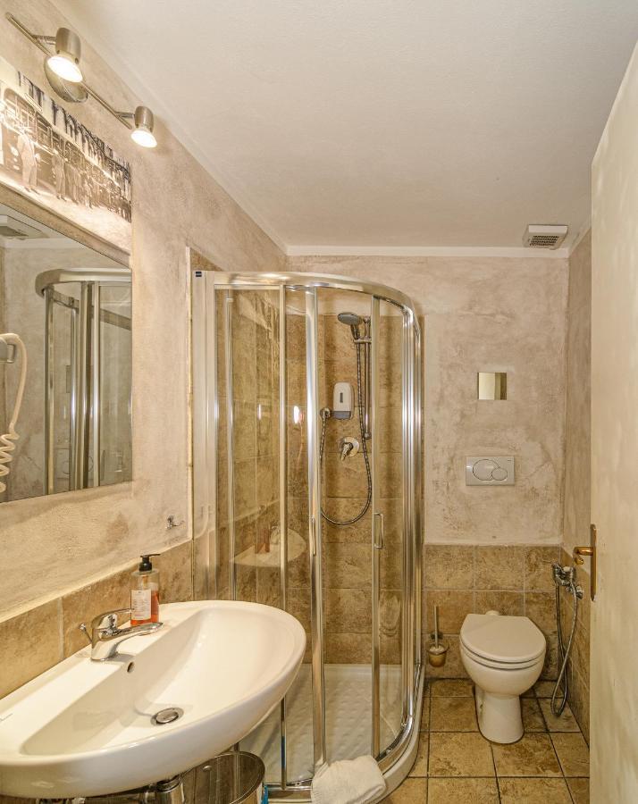 B&B Relais Inn Lucca Exteriör bild
