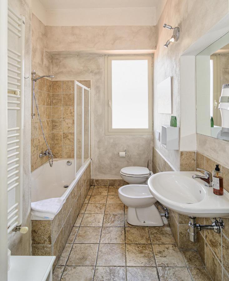 B&B Relais Inn Lucca Exteriör bild